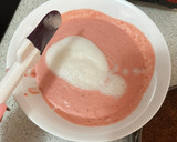 Foto del paso 4 de la receta: Tarta de mousse de fresa