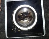 A picture of step 1 of Tamarind chutney.