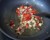 Foto langkah ke 4 dari resep Garang Asem Ikan Mas.