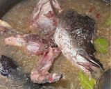 Foto langkah ke 5 dari resep Sup Kepala Ikan Kakap.