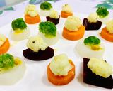 Hình bước làm 7 của món Trang Trí 🌼🍀: Rau Củ luộc ngủ sắc - sốt bơ mặn