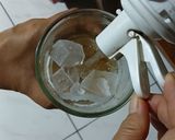 Foto langkah ke 4 dari resep Iced Americano.