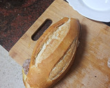 Foto del paso 5 de la receta: Bocadillo de solomillo con tortilla francesa y ensalada