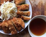 รูปขั้นตอนการทำที่ 11 ของ หมูทอดทงคัตสึซอสแอปเปิ้ล (และวิธีทอดหมู ให้กรอบนอกนุ่มใน)