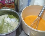 Foto langkah ke 1 dari resep Matcha Mille Crepes Cake.