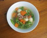 Foto langkah ke 5 dari resep Sop telur puyuh sosis.