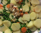 Foto del paso 5 de la receta: Ensalada con salsa rosa