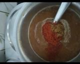 A picture of step 5 of Pani poori.