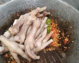 Foto langkah ke 3 dari resep Ceker mercon.