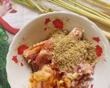 Hình bước làm 2 của món Gà Hon Đậu Phộng Rang