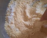 A picture of step 3 of Pani puri.