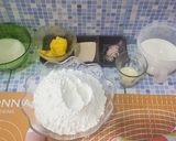 Foto langkah ke 1 dari resep Soft and fluffy milk bread.