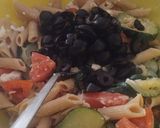 Foto del paso 5 de la receta 🥗 Ensalada de pasta, calabacines 🥒 y queso feta 🧀