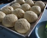 Foto langkah ke 9 dari resep Roti Burger Rumahan / burger bun.