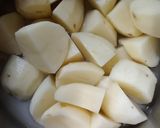 आलू मसाला फ्राई (Aloo Masala Fry recipe in hindi) रेसिपी चरण 1 फोटो