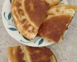 صورة لخطوة 6 من وصفة فطيرة محشية في المقلة ساهلة واقتصادية 😍😍😍