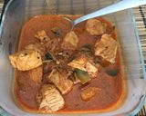 A picture of step 11 of Fish curry in coconut milk.