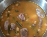 Foto del paso 3 de la receta: Garbanzos con verduras y pavo