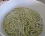 Foto del paso 4 de la receta: Pasta de espinaca con bolognesa