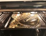 Foto del paso 3 de la receta: Rodaballo al horno con bilbaína