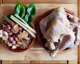 Foto langkah ke 1 dari resep Ayam Kampung Goreng Yummy Bumbu Kampung.