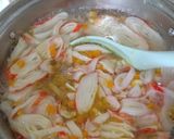 Foto langkah ke 3 dari resep Crab & Corn Soup.