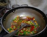 A picture of step 1 of Butter garlic maggi.