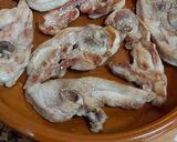 Foto del paso 2 de la receta: Estofado de pavo con patatas en olla de barro