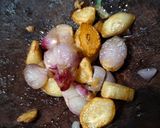 Foto langkah ke 2 dari resep Perkedel Kentang Singkong.