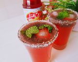 A picture of step 2 of RoohAfza Rose Mojito.