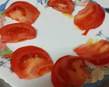 Foto del paso 1 de la receta: Tosta de guacamole y sardina ahumada con tomate y mozzarella
