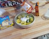 Foto langkah ke 3 dari resep Potato cheese stick.