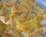 Une image de l'étape 10 de Galette pommes, poire, chocolat (sans oeufs) et ses chips de pelures de pommes.