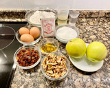 Foto del paso 1 de la receta: Pastel de “otoño” con nueces y manzanas