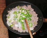 Foto del paso 1 de la receta: Sofrito de carne ideal para rellenos