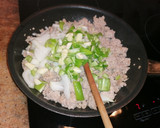 Foto del paso 1 de la receta: Sofrito de carne ideal para rellenos