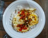 Foto langkah ke 3 dari resep Nasi Telur Simpel.