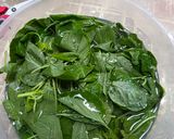 Gambar langkah 4 resipi Nigerian Spinach Vegetable Soup.