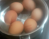 Foto del paso 1 de la receta: Huevos rellenos