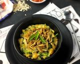 Foto langkah ke 7 dari resep Bubur Manado Oatmeal.