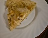 Foto del paso 5 de la receta: Fugazzeta de masa madre, rellena con queso fresco y grana tandilero