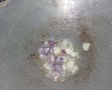 Foto langkah ke 2 dari resep Nasi goreng sederhana.