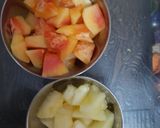 A picture of step 1 of Multicolor Salad.