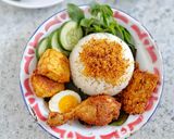 Foto langkah ke 4 dari resep Nasi Ulam Jakarta.