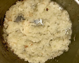 Foto del paso 1 de la receta: Pescadilla frita en salsa de ajos y perejil
