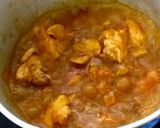 รูปขั้นตอนการทำที่ 4 ของ แกงพริกไก่ใส่ใบรา