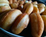 Foto langkah ke 6 dari resep Donat 🍩.