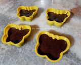 Une image de l'étape 4 de Mini cakes au chocolat papillon 🦋.