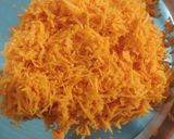 A picture of step 2 of Carrot & Dates Halwa.