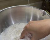 Gambar langkah 2 resipi Kuih bom bijan (inti kacang merah).